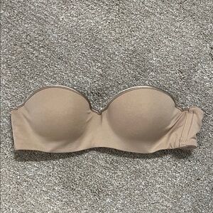 Natori Strapless Bandeau Bra in Nude Tan